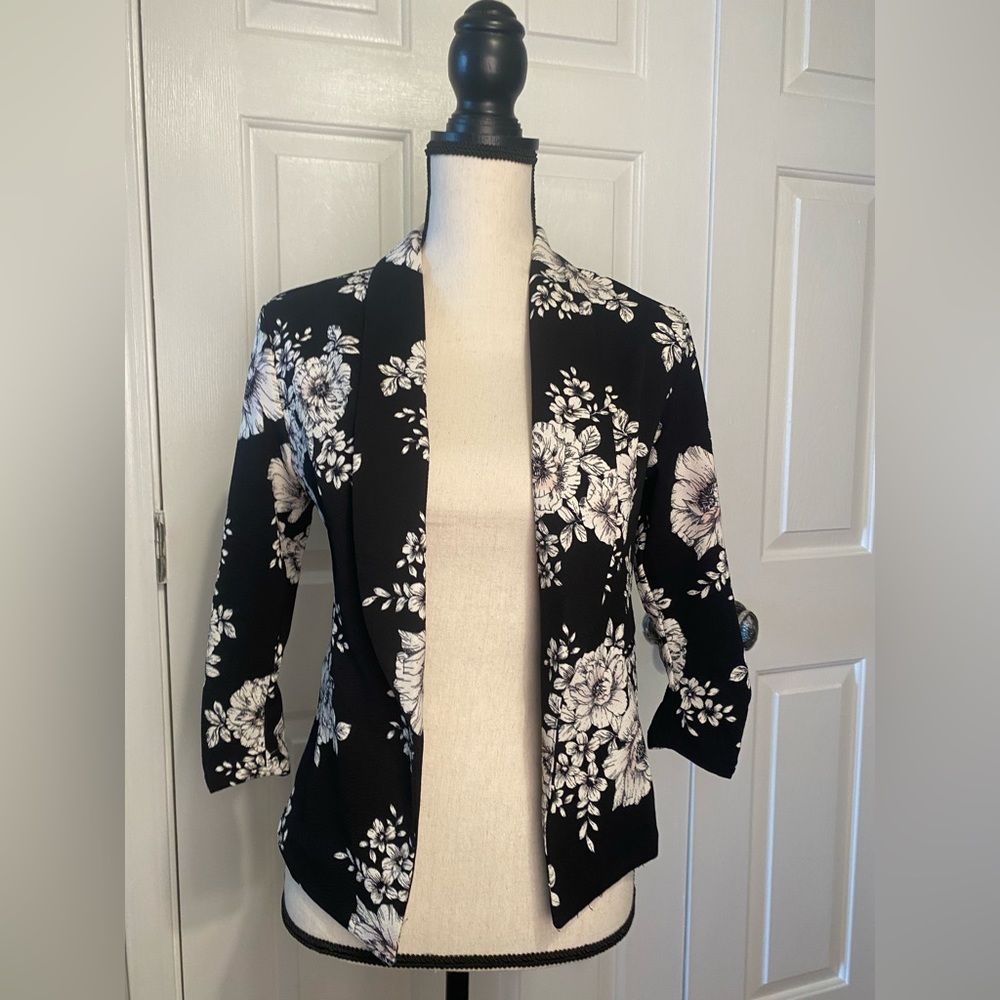 Floral blazer